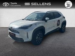 Blanc Utilisé 2025 Toyota Yaris Hybrid Design | 27 900 € (Prix assez cher)