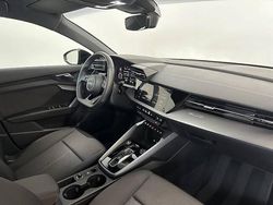 Noir mythic métallisé Utilisé 2025 Audi A3 Design | 33 590 € (Prix juste)