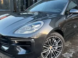 Utilisé 2020 Porsche Macan Turbo SUV | 63 999 €