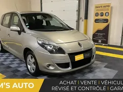 Beige Utilisé 2010 Renault Scénic III Dynamique Monospace | 5 190 € (Prix cher)