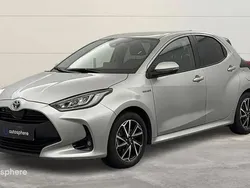 Utilisé 2021 Toyota Yaris Hybrid Design Berline | 17 299 € (Bon prix)