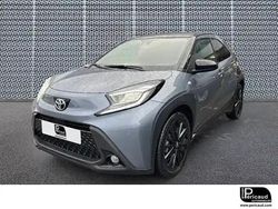 Gris Utilisé 2024 Toyota Aygo X SUV | 18 990 €