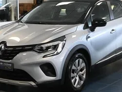 Gris Utilisé 2020 Renault Captur Zen SUV | 13 297 € (Prix juste)