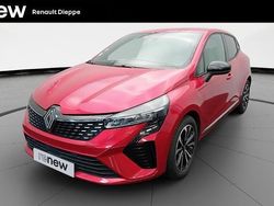 Rouge Utilisé 2023 Renault Clio V Techno Citadine | 16 990 € (Prix juste)
