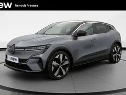 Gris Utilisé 2024 Renault Mégane Techno Berline | 26 980 € (Prix juste)