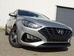 Gris Utilisé 2022 Hyundai i30 Berline | 14 850 € (Super prix)