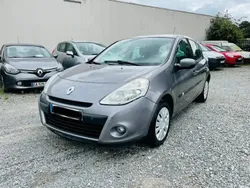 Gris Utilisé 2009 Renault Clio III Expression+ Berline | 4 700 €
