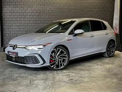 Gris Utilisé 2021 VW Golf VIII GTI Berline | 31 990 € (Prix juste)