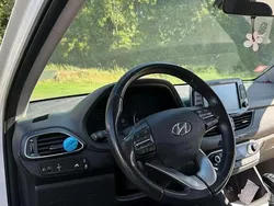 Mauve Utilisé 2019 Hyundai i30 Trend Citadine | 5 999 €