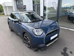 Bleu Utilisé 2025 Mini Aceman Favoured SUV | 39 990 €
