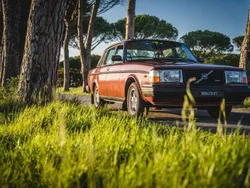 Rouge Utilisé 1982 Volvo 240 Berline | 44 500 €