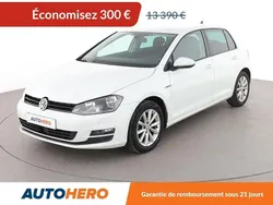 Blanc Utilisé 2015 VW Golf VII LOUNGE Berline | 13 090 € (Prix juste)