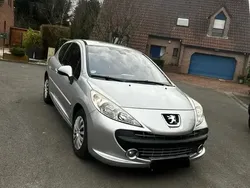 Utilisé 2007 Peugeot 207 Griffe Berline | 2 700 € (Bon prix)