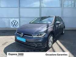 Gris Utilisé 2024 VW Polo Style Berline | 24 990 € (Prix assez cher)