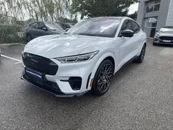 Blanc Utilisé 2023 Ford Mustang Mach-E GT Extended Range SUV | 52 900 €