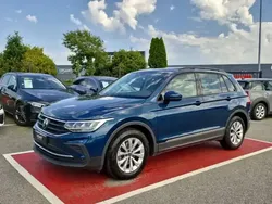 Bleu Utilisé 2021 VW Tiguan Business SUV | 26 990 € (Prix juste)