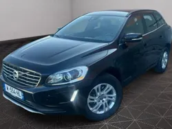 Noir Utilisé 2014 Volvo XC60 Summum SUV | 15 999 €