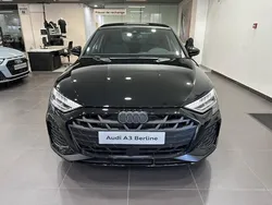 Noir mythic métallisé Utilisé 2025 Audi A3 S-Line Berline | 42 990 €