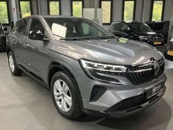 Gris Utilisé 2023 Renault Austral Equilibre SUV | 21 528 € (Bon prix)
