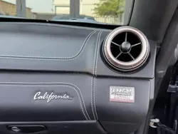 Gris Utilisé 2010 Ferrari California Cabriolet | 114 990 € (Prix juste)