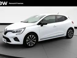 Blanc Utilisé 2022 Renault Clio V Citadine | 17 790 € (Prix juste)