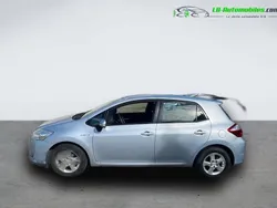 Utilisé 2011 Toyota Auris Hybrid Berline | 13 900 € (Prix assez cher)