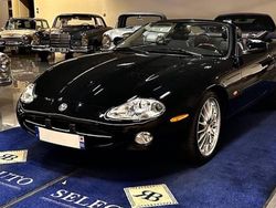 Noir Utilisé 2003 Jaguar XK8 Cabriolet | 23 000 €