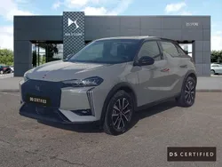 Vert Utilisé 2023 DS Automobiles DS3 Crossback E-Tense Performance SUV | 23 790 €