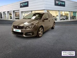 Utilisé 2018 Peugeot 308 Allure Berline | 11 790 € (Prix juste)