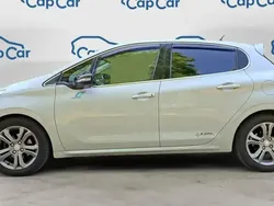 Blanc Utilisé 2014 Peugeot 208 Roland Garros Citadine | 6 790 € (Bon prix)