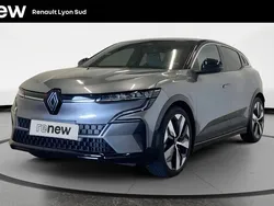 Gris Utilisé 2023 Renault Mégane Techno Berline | 28 990 € (Prix juste)