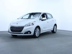 Utilisé 2019 Peugeot 208 Allure Citadine | 11 950 € (Prix assez cher)