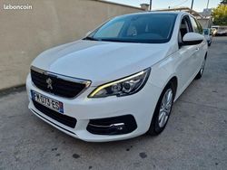Blanc Utilisé 2019 Peugeot 308 Break | 9 950 € (Prix assez cher)