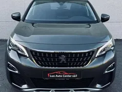 Gris Utilisé 2020 Peugeot 5008 Allure Monospace | 19 900 € (Prix juste)
