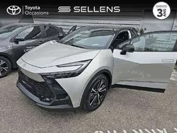 Utilisé 2025 Toyota C-HR SUV | 39 700 € (Prix assez cher)