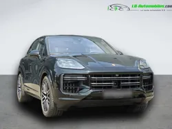 Utilisé 2024 Porsche Cayenne Turbo E-Hybrid SUV | 178 700 € (Super prix)