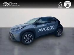 Biton gris célestine/toit noir Utilisé 2025 Toyota Aygo X Design SUV | 18 290 €