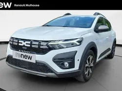 Blanc Utilisé 2023 Dacia Sandero Expression Citadine | 15 999 € (Prix juste)