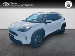 Blanc Utilisé 2024 Toyota Yaris Hybrid Design | 24 490 € (Prix assez cher)