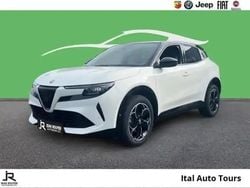 Blanc sempione pastel/toit noir Utilisé 2025 Alfa Romeo Junior SUV | 34 989 €