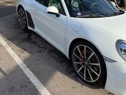 Blanc Utilisé 2012 Porsche 911 Carrera S Coupé | 107 800 €