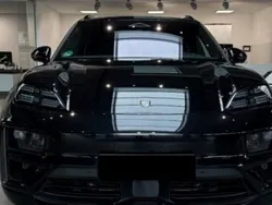 Utilisé 2024 Porsche Macan Turbo SUV | 129 990 €