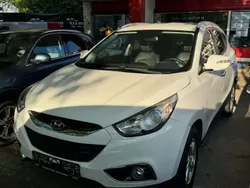 Blanc Utilisé 2011 Hyundai ix35 Comfort SUV | 9 900 € (Prix cher)