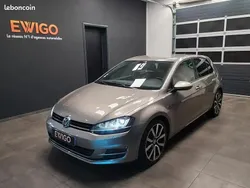 Beige Utilisé 2015 VW Golf VII Edition Berline | 14 990 € (Prix assez cher)