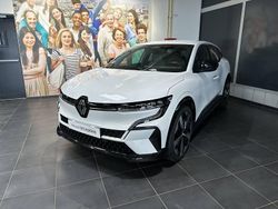 Blanc Utilisé 2022 Renault Mégane Techno Berline | 24 970 € (Prix juste)