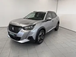 Gris Utilisé 2021 Peugeot 2008 Allure SUV | 15 490 € (Prix juste)
