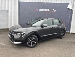 Gris Utilisé 2025 Kia Niro Active SUV | 30 499 € (Prix juste)