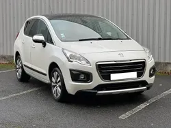 Blanc Utilisé 2015 Peugeot 3008 Allure SUV | 8 490 € (Prix juste)