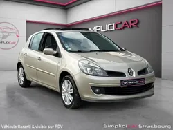 Beige Utilisé 2006 Renault Clio II Initiale | 4 490 €