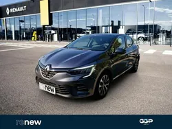 Gris Utilisé 2022 Renault Clio V Intens | 17 999 € (Prix juste)